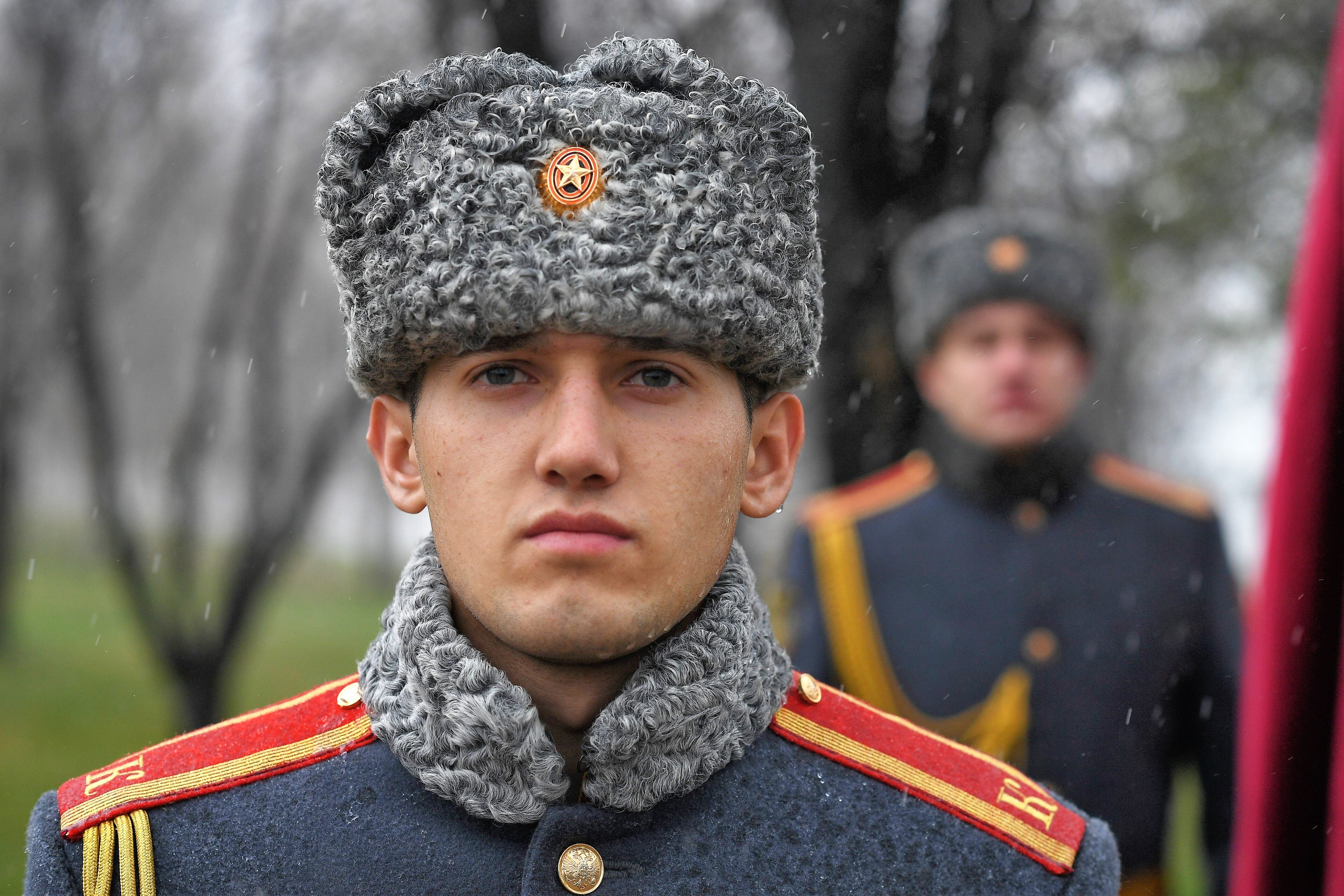 Russischer Offizier tötet drei Kameraden - Putin fassungslos nach Zwischenfall in russischer Kaserne