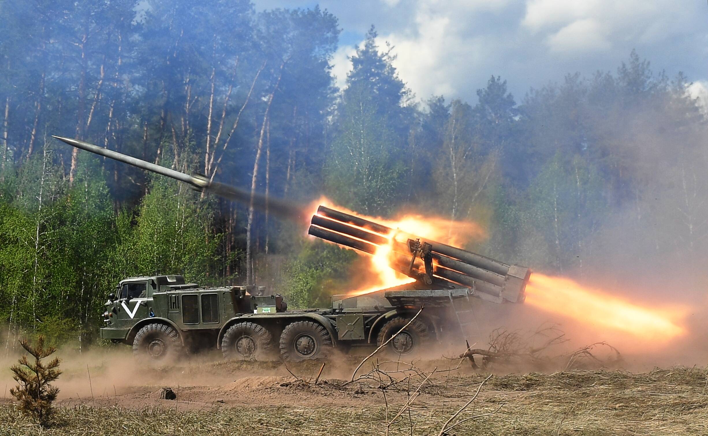 Russische Armee zieht sich auf die Krim zurück! Russen fliehen aus Angst vor der ukrainischen Gegenoffensive!