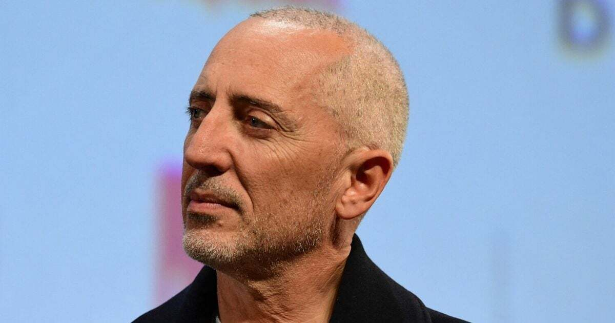 Gad Elmaleh quitte la scène pour France Inter et parle enfin de ses lectures intimes