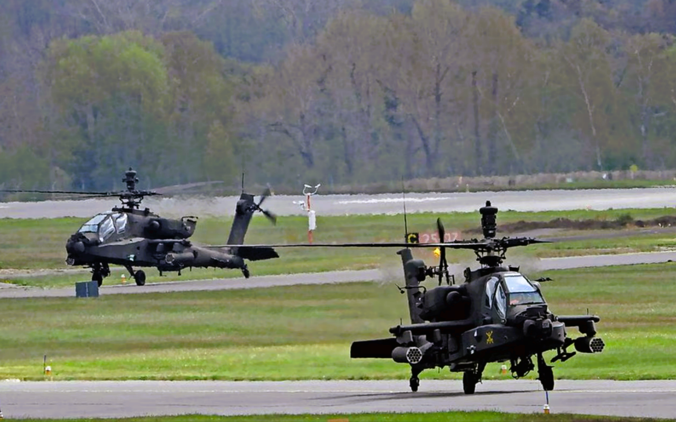 Zahlreiche amerikanische Hubschrauber landen in Lübeck - was ist geschehen?