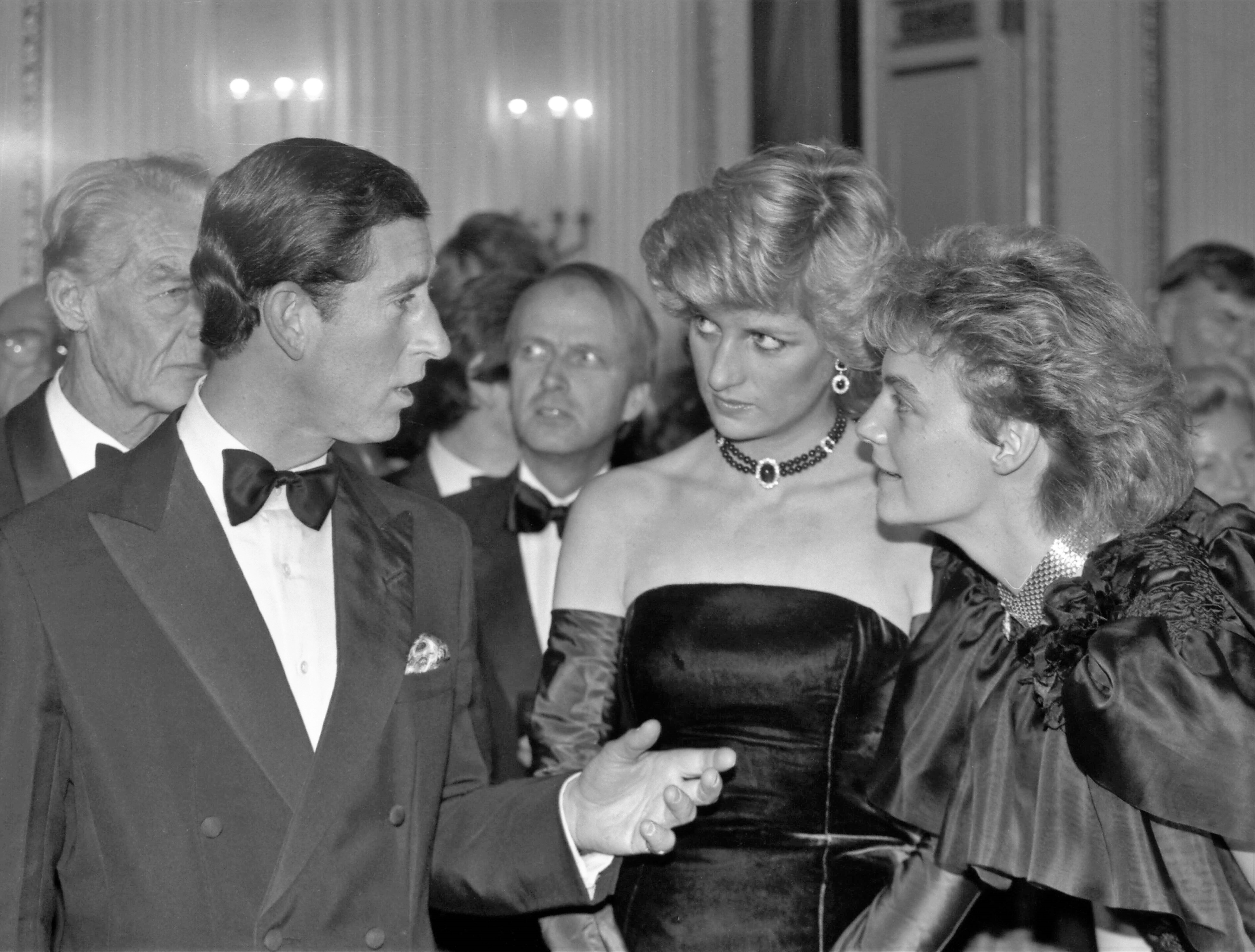 Dunkles Geheimnis der Royals? Riesenschwindel um Prinzessin Diana - Ihr Grab soll leer sein!