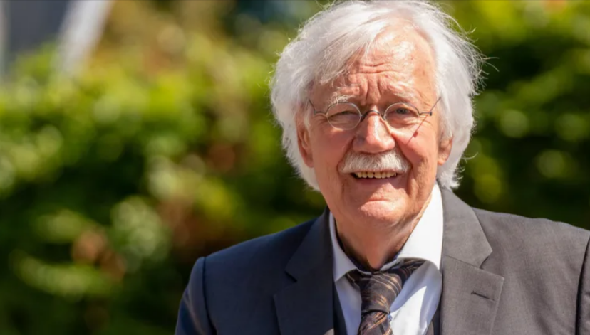 Carlo von Tiedemann - mehrere Wochen Intensivstation! Sorge um Kult-Moderator!