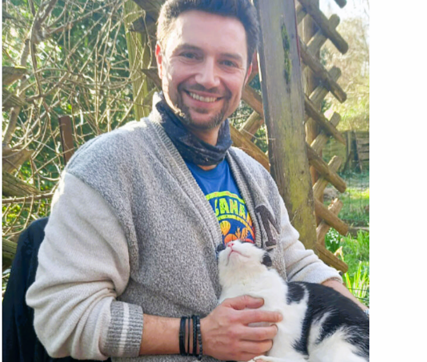 Warnung der Polizei! Mörder auf der Flucht! Schreckliches Verbrechen - Polizei fahndet öffentlich nach Tatverdächtigem