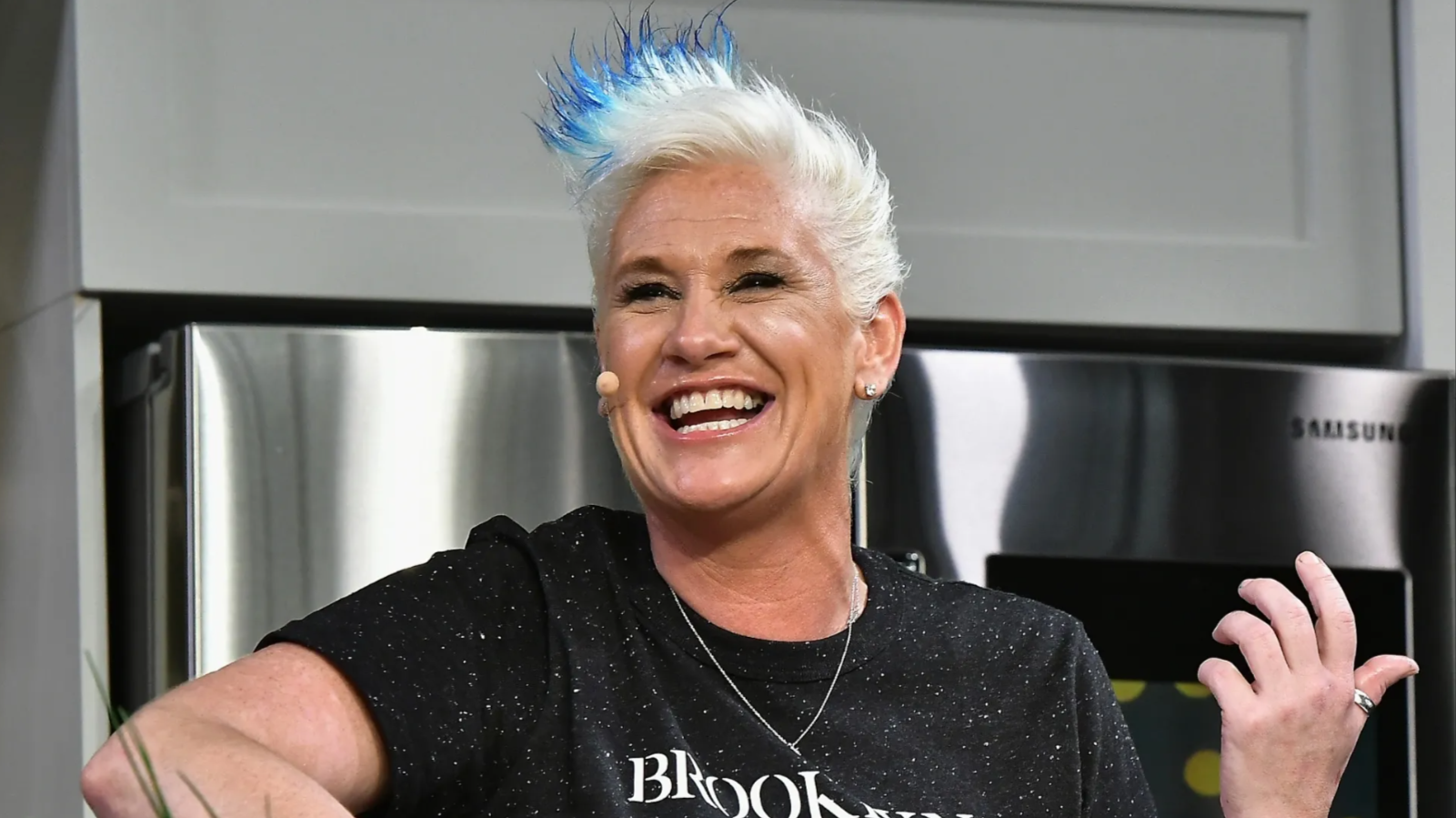 Trauer um beliebte TV-Köchin! Die kulinarische Welt verliert eine strahlende Persönlichkeit